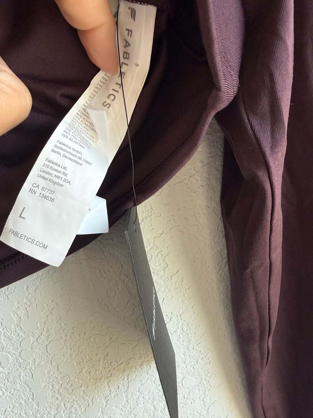 Fabletics Airlite Keyhole Crop Top Size L Plum Color - Picture 5 of 5
